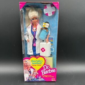 🩷 NIB. Vintage. RARE. Dr. Barbie Doll with baby and medical box